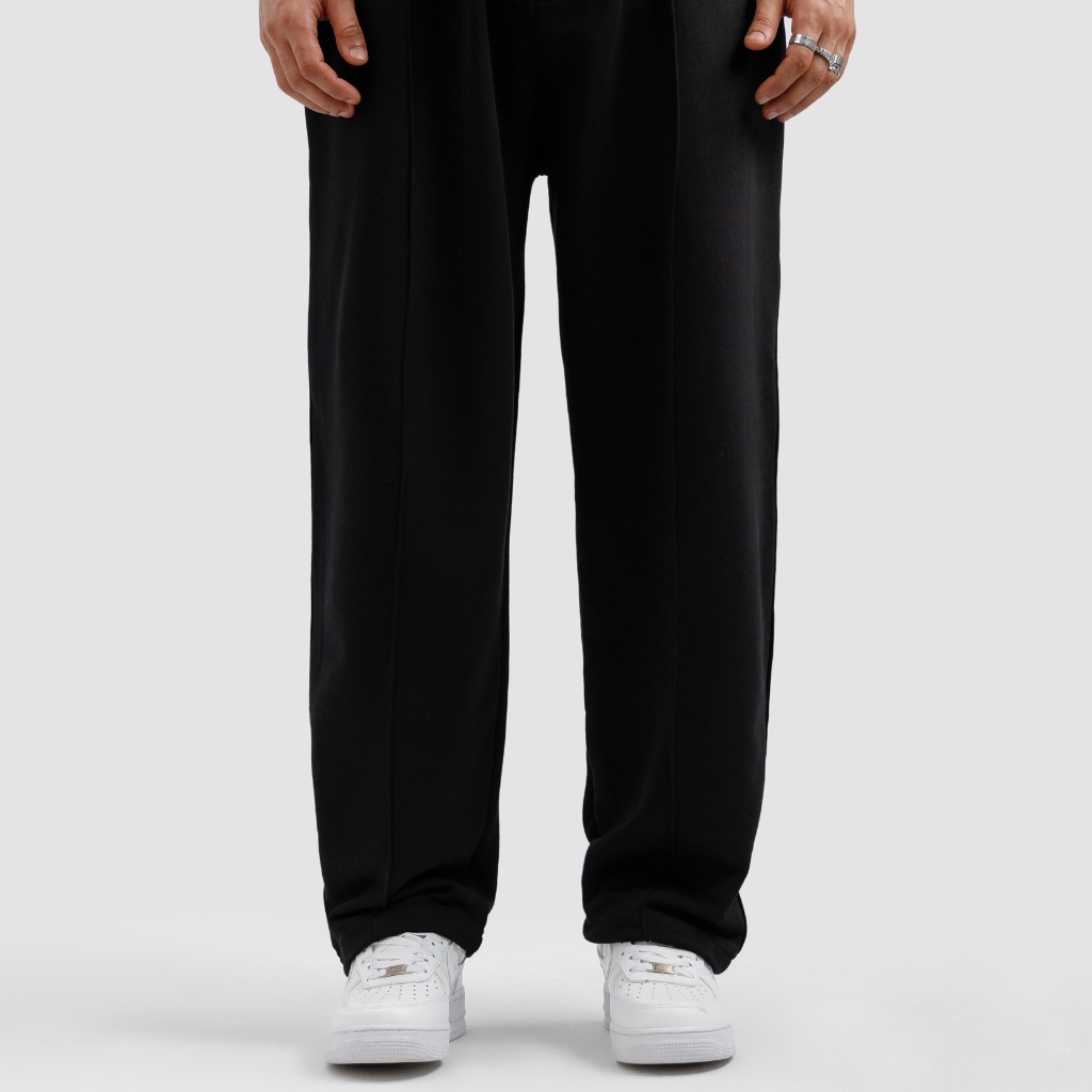 Black Pleated Essential Trousers — Unisex Relax Fit
